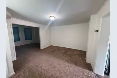 312 E 6th St, Duluth, MN 55805 - Photo 7