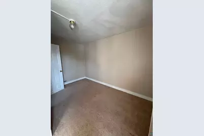 312 E 6th St, Duluth, MN 55805 - Photo 13