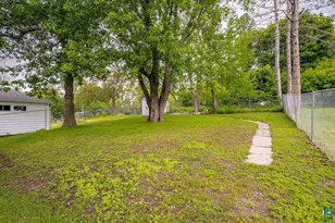 4217 Luverne St, Duluth, MN 55804 - Photo 29