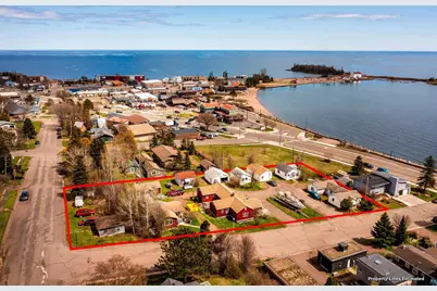 14 W 4th Ave, Grand Marais, MN 55604 - Photo 33