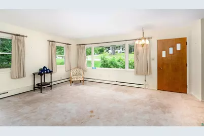 140 W Faribault St, Duluth, MN 55803 - Photo 11