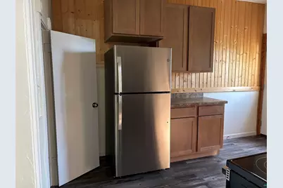 826 E 6th St, Duluth, MN 55805 - Photo 13