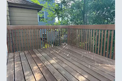 826 E 6th St, Duluth, MN 55805 - Photo 5