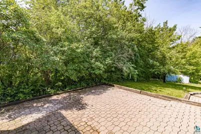 809 N Robin Ave, Duluth, MN 55811 - Photo 39