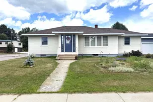 1505 E Harvey St, Ely, MN 55731 - Photo 1