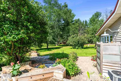 5716 Lakewood Rd, Duluth, MN 55804 - Photo 7