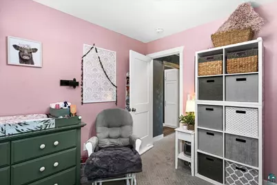 231 Chambersburg Dr, Duluth, MN 55811 - Photo 31