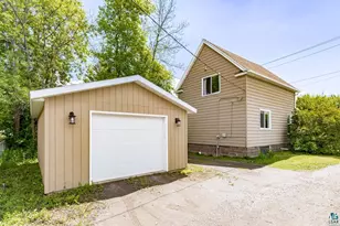 6109 Redruth St, Duluth, MN 55807 - Photo 3