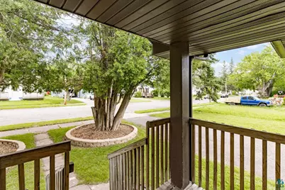 317 21st St, Cloquet, MN 55720 - Photo 5