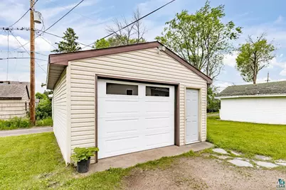 317 21st St, Cloquet, MN 55720 - Photo 15