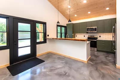 1061 W 3rd St, Grand Marais, MN 55604 - Photo 27