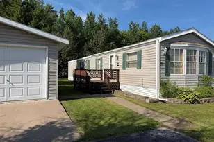 58 Arbutus Dr, Duluth, MN 55810 - Photo 1