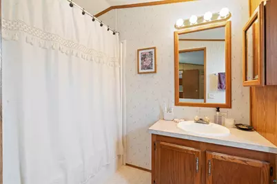 27 Juniper Ln, Duluth, MN 55810 - Photo 11