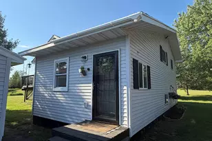 223 Hill Rd, Esko, MN 55733 - Photo 3