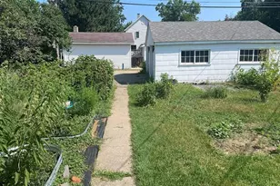 121 E Pattison St, Ely, MN 55731 - Photo 25