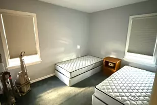 2713 W 7th St, Duluth, MN 55806 - Photo 9