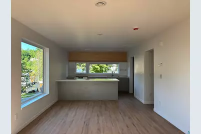 1432 N 8th Ave E, Duluth, MN 55805 - Photo 11