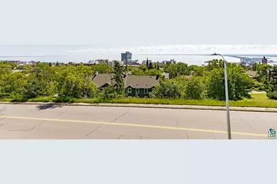 217 E 7th St, Duluth, MN 55805 - Photo 53