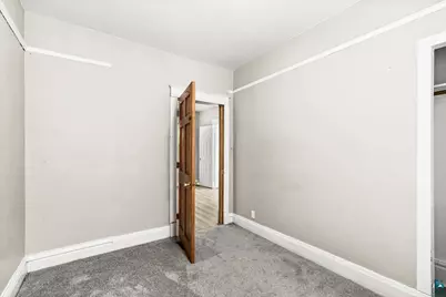 217 E 7th St, Duluth, MN 55805 - Photo 67