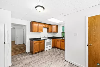 217 E 7th St, Duluth, MN 55805 - Photo 49