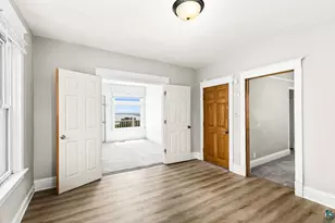 217 E 7th St, Duluth, MN 55805 - Photo 57