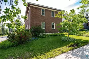 1529 E 5th St, Duluth, MN 55812 - Photo 5