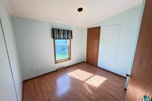 26 Kalmia Dr, Duluth, MN 55810 - Photo 5