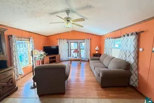 26 Kalmia Dr, Duluth, MN 55810 - Photo 3