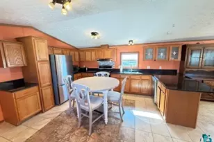 26 Kalmia Dr, Duluth, MN 55810 - Photo 5