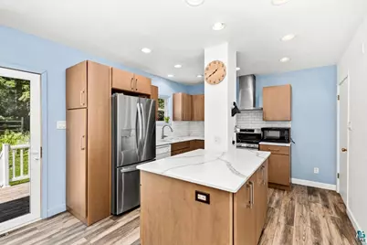 11 St. Louis Ct, Duluth, MN 55808 - Photo 13
