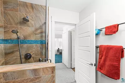 11 St. Louis Ct, Duluth, MN 55808 - Photo 29