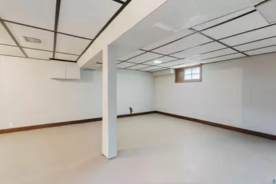 706 E 7th St, Superior, WI 54880 - Photo 21