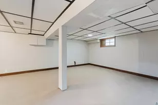 706 E 7th St, Superior, WI 54880 - Photo 21