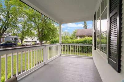 706 E 7th St, Superior, WI 54880 - Photo 7