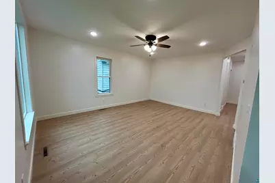 827 9th Ave, Two Harbors, MN 55616 - Photo 5