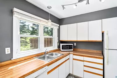 902 Madison Ave #902, Duluth, MN 55811 - Photo 13