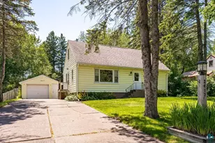 2417 Plymouth Ave, Duluth, MN 55811 - Photo 1