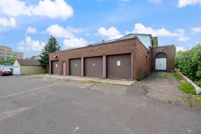 1304 Hammond Ave, Superior, WI 54880 - Photo 3