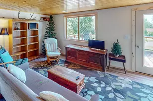 511 W 3rd St, Grand Marais, MN 55604 - Photo 7