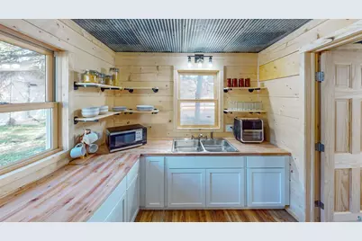 511 W 3rd St, Grand Marais, MN 55604 - Photo 3