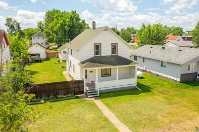 712 E Camp St, Ely, MN 55731 - Photo 1