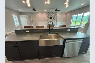 3139 W Tischer Rd, Duluth, MN 55803 - Photo 7