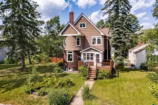 5819 Oneida St, Duluth, MN 55804 - Photo 1