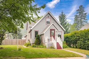 1217 E 10th St, Duluth, MN 55805 - Photo 1