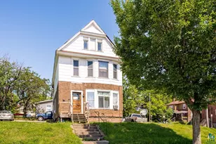 2403 & 2407 W 3rd St, Duluth, MN 55806 - Photo 5