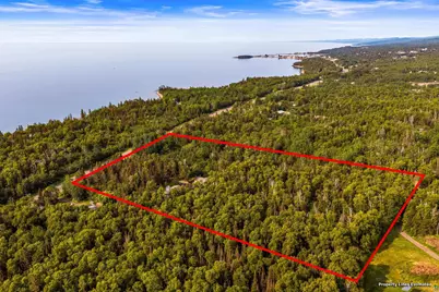 1521 Highway 61 E, Grand Marais, MN 55604 - Photo 19