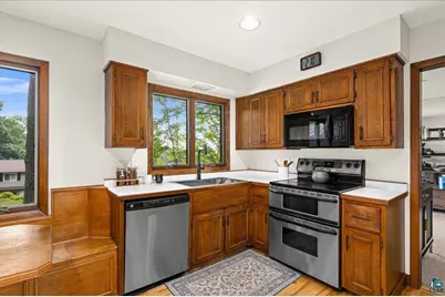 2129 Woodhaven Ln, Duluth, MN 55803 - Photo 19