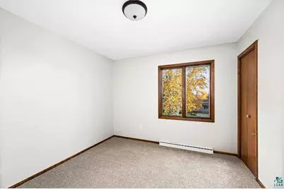 2129 Woodhaven Ln, Duluth, MN 55803 - Photo 31