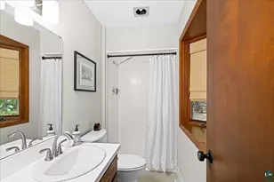 2129 Woodhaven Ln, Duluth, MN 55803 - Photo 25
