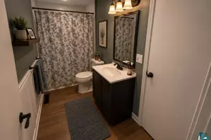 831 Commonwealth Ave, Duluth, MN 55808 - Photo 13